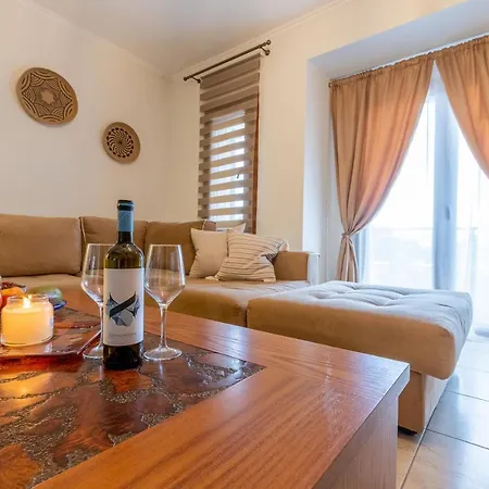 Villa Selia