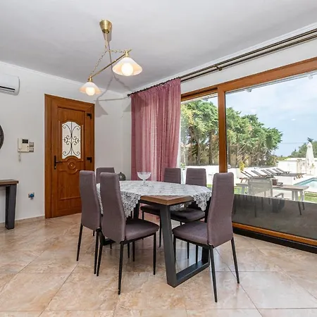 Selia Villa Pefkochori