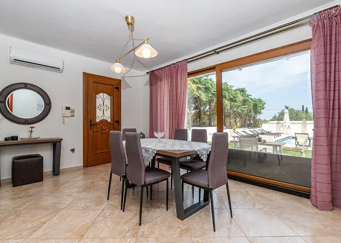 Selia Villa Pefkohóri